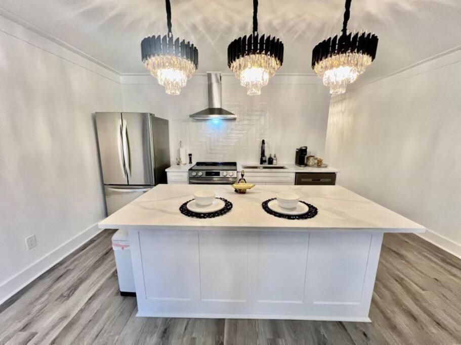 Luxury City Loft In Gainesville B エクステリア 写真